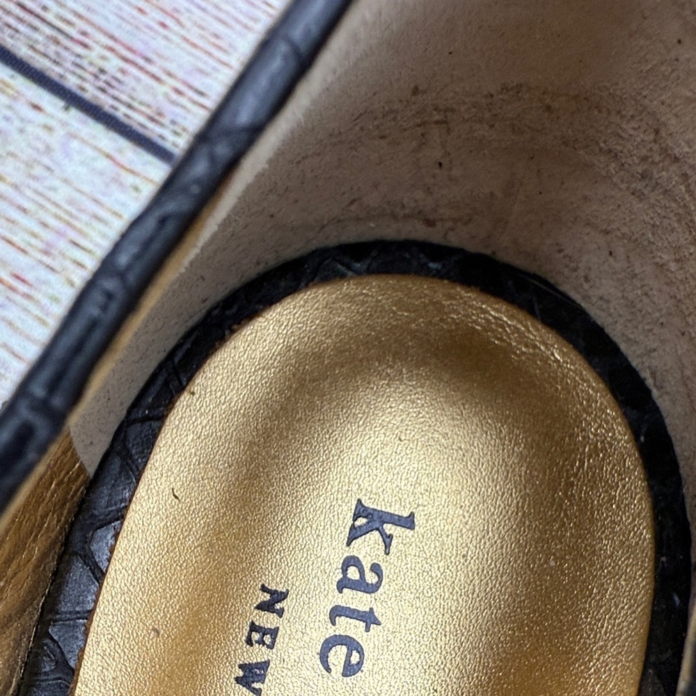 Kate Spade Black Ballet Flats with Pearl Embellishment - Picture 3 of 4